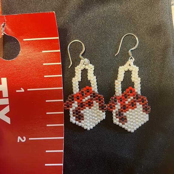 NEW Handmade artisan beaded flower basket earrings 2” long - Picture 5 of 5